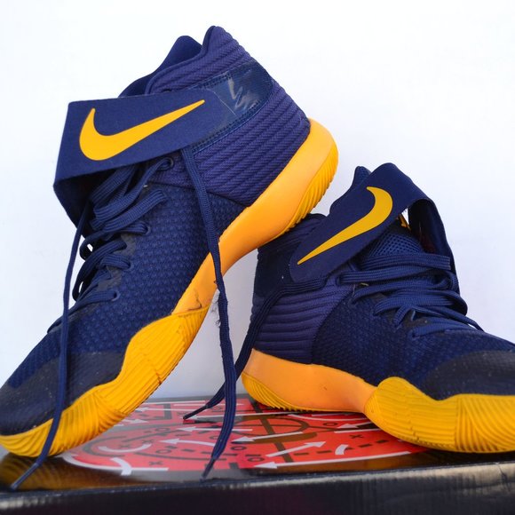 kyrie 2 cavs